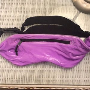 triangl fanny pack